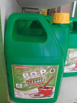 POP5 Floor Cleaner