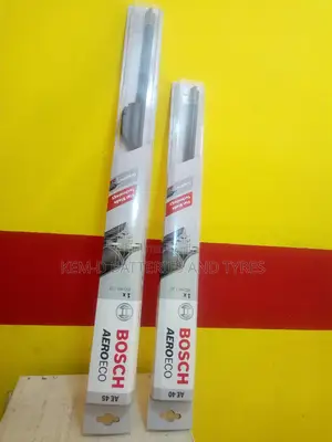 Bosch Wiper Blades Cleans Windscreen Glass + Delivery