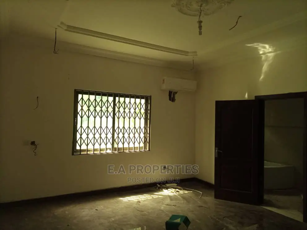 4bdrm Bungalow in E a Properties, Christian Village for Sale