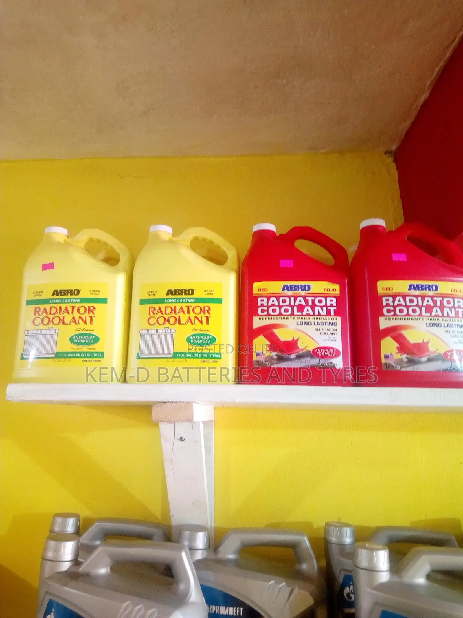Abro Radiator Coolant Red and Green