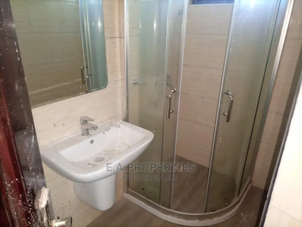 3bdrm Apartment in E a Properties, ECOMOG for Rent