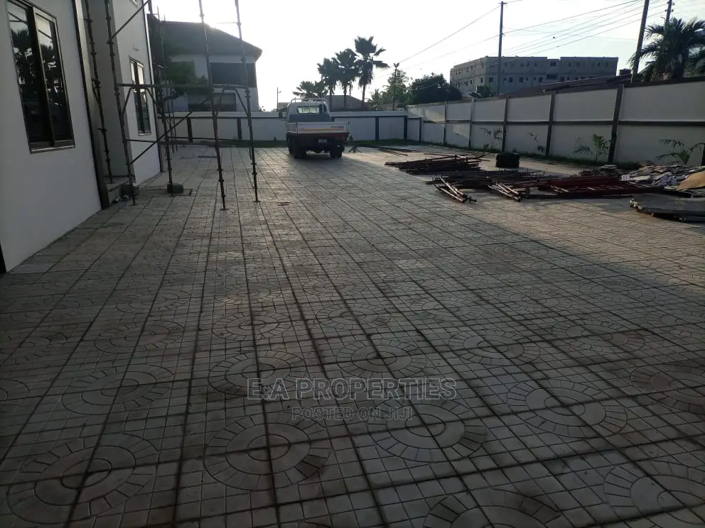 3bdrm Apartment in E a Properties, ECOMOG for Rent