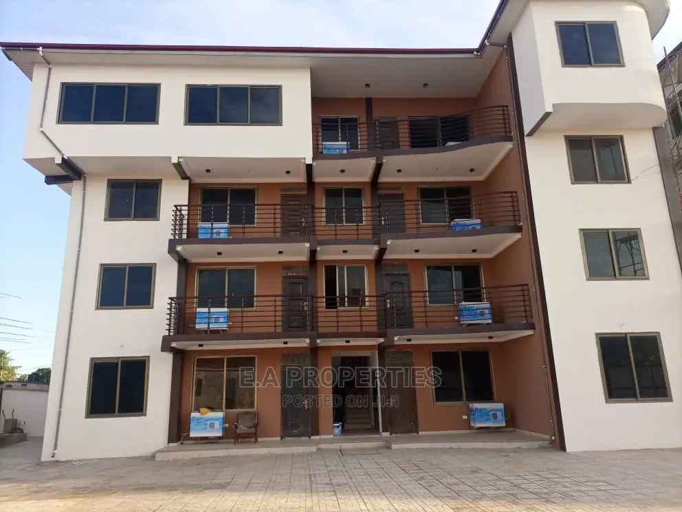 3bdrm Apartment in E a Properties, ECOMOG for Rent