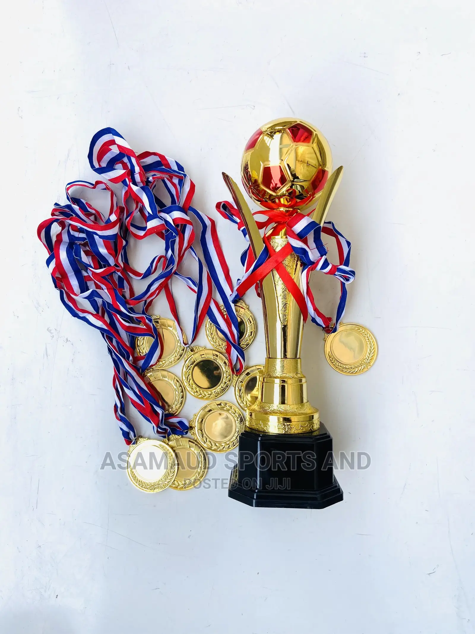 Trophy and Medals at Cool Price