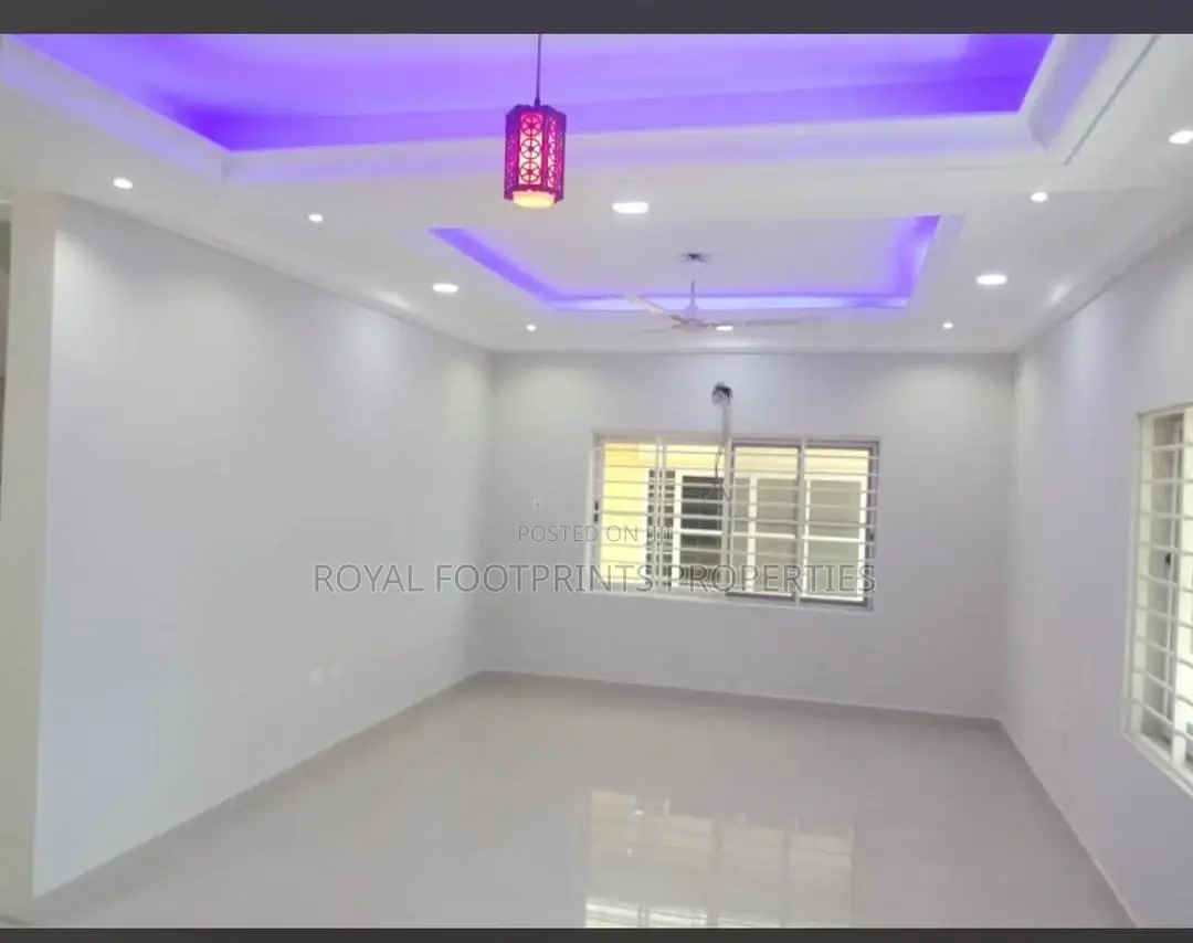 4bdrm House in Ashaley Botwe for rent