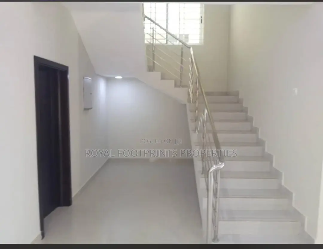 4bdrm House in Ashaley Botwe for rent