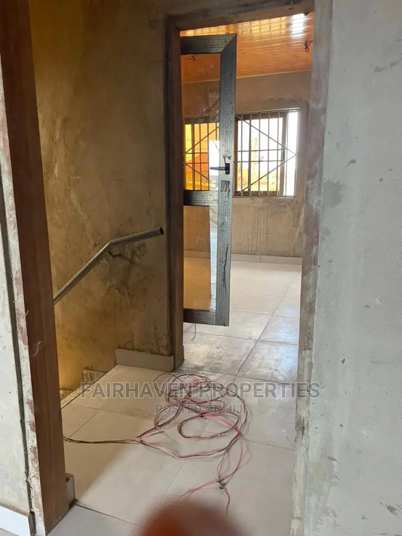 2bdrm Apartment in Tseaddo, Burma Camp for Rent