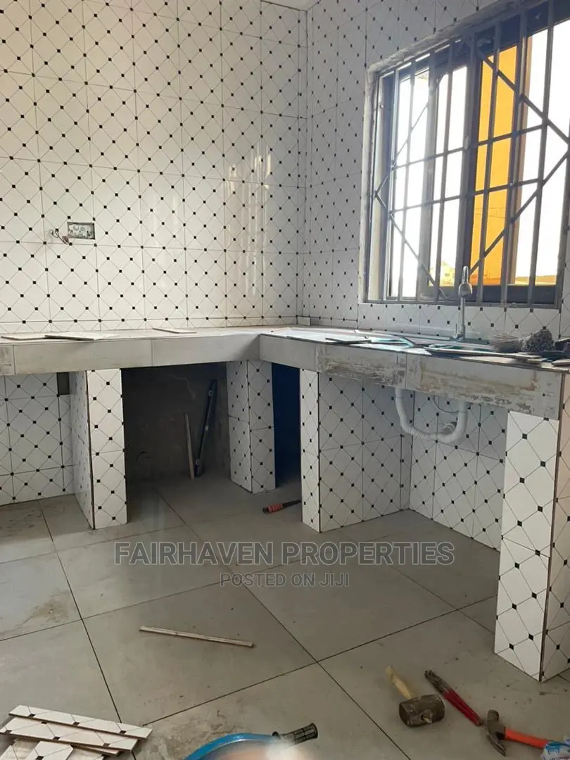 2bdrm Apartment in Tseaddo, Burma Camp for Rent