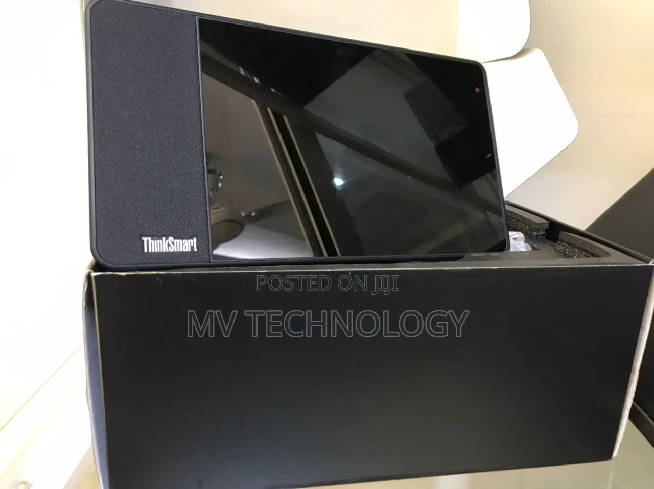 Lenovo Thinksmart View (Lenovo Cd-18781y)