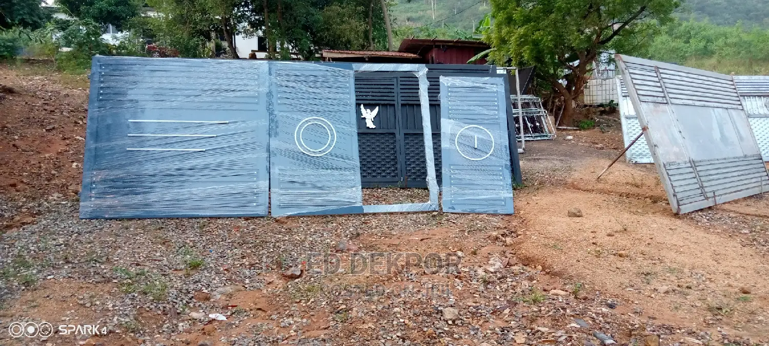 Gate Sliding One