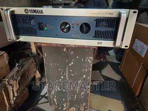 Yamaha Amplifier 7500s
