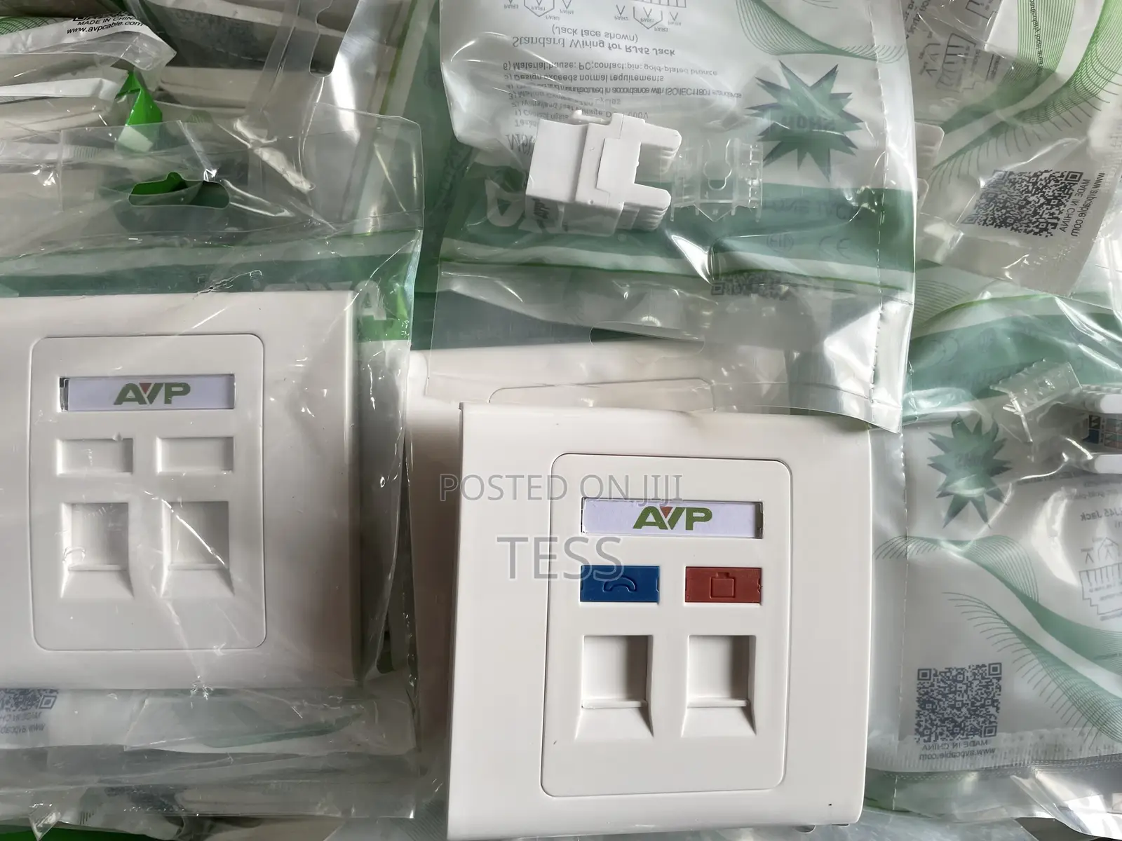 Faceplate Double Cat6 With Keystone Jack
