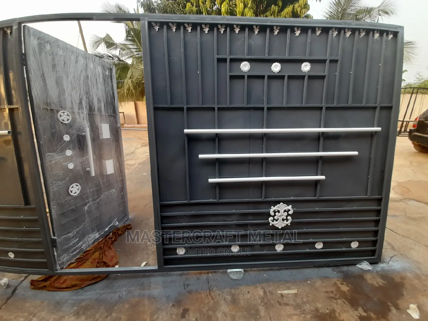 Metal Gate New Design
