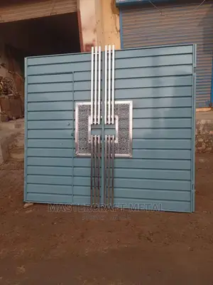 Metal Gate Modern Design