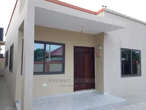 3bdrm House in Bronko Housing, Spintex for rent