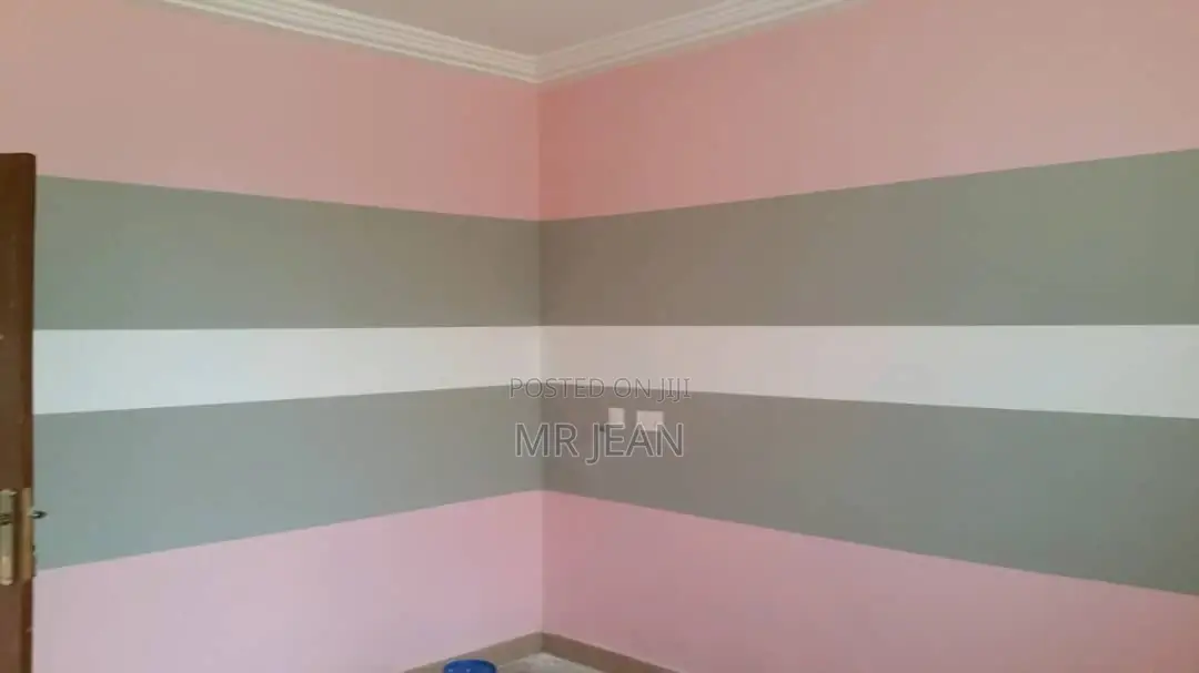 Professional Painter and Wallpaper Installer