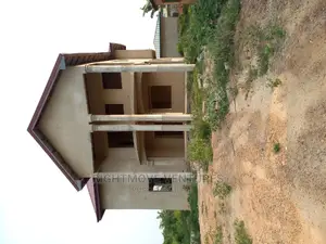 4bdrm Duplex in Takoradi for Sale