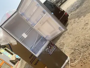 Latest Affordable Pearl 267L Bottom Freezer Refrigerator