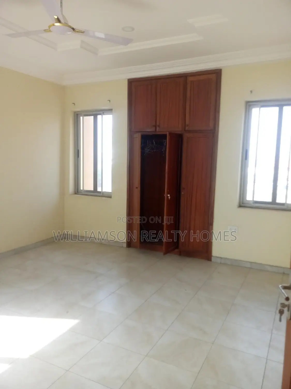 3bdrm Apartment in Hfc Estate, Spintex for rent