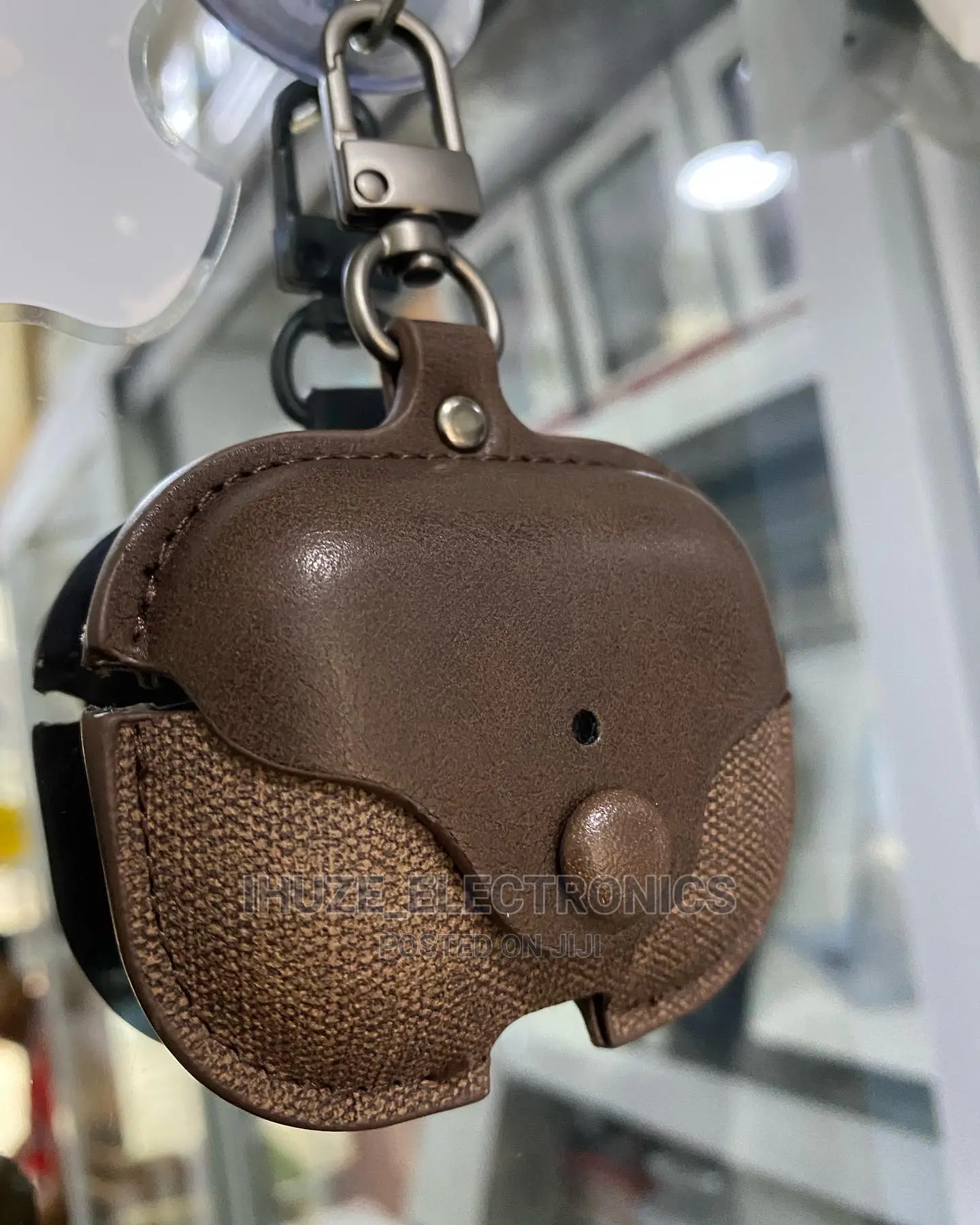 Modern Airpods Pro Leather Case