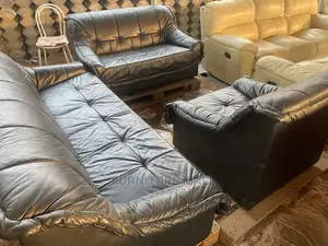 6 Quality Forign Sofa Set Available As Seen. Free Delive
