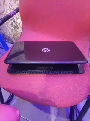 New Laptop HP Pavilion 15 4GB AMD A4 HDD 350GB