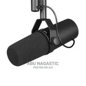 Shure SM7B Studio Professional Microphone