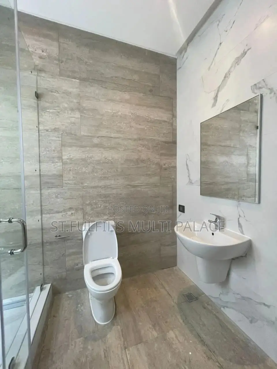 5bdrm House in East Around Ghana for rent