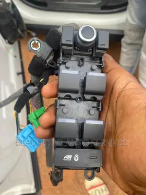 Range Rover Velar 2013-2017 LEFT MASTER DOOR SWITCH Availabl