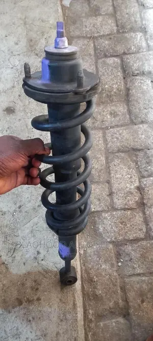 Toyota Hilux/Tacoma Front Shock Absorber Pair Available
