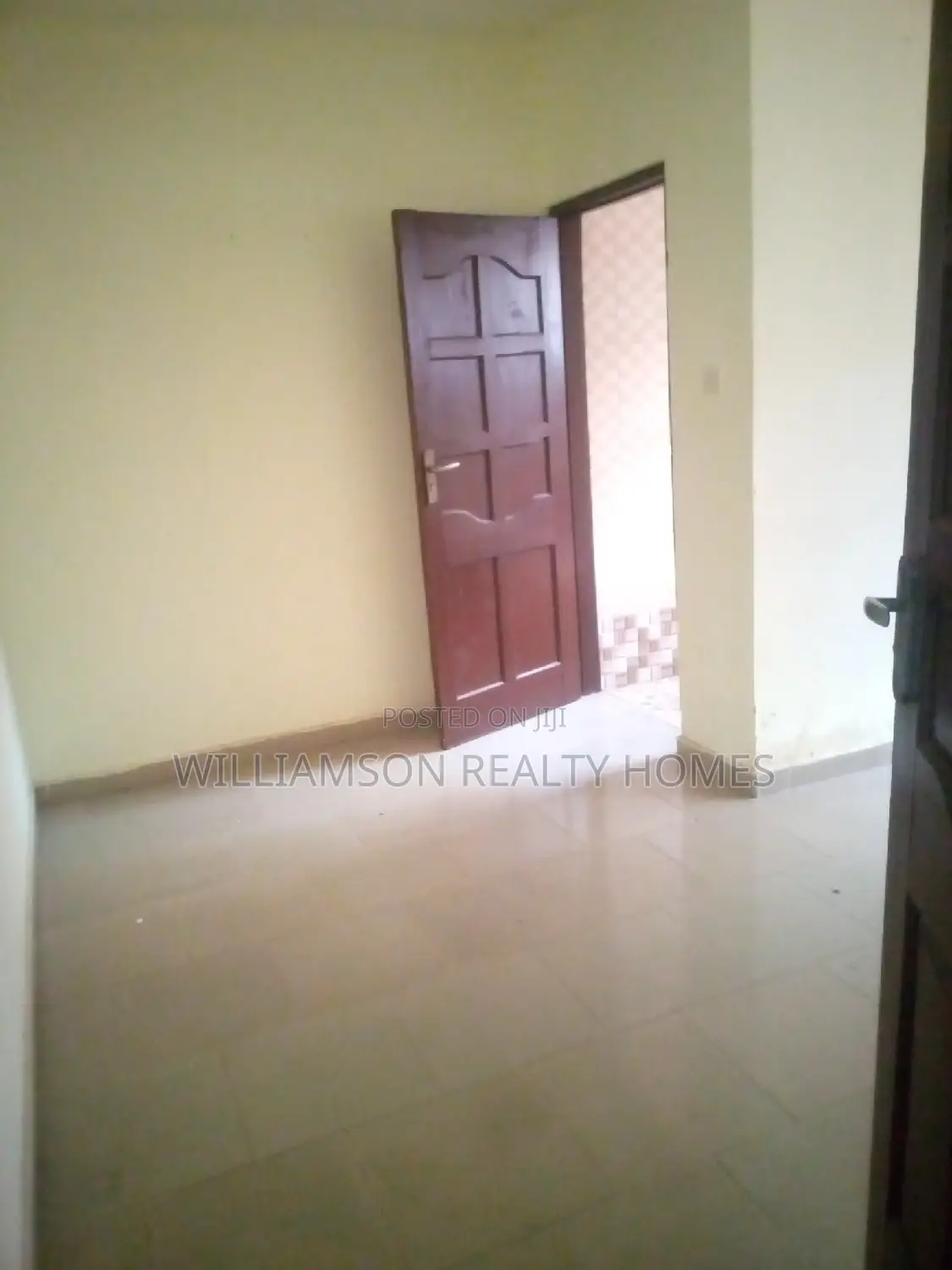 1bdrm Apartment in Community 18, Spintex for rent