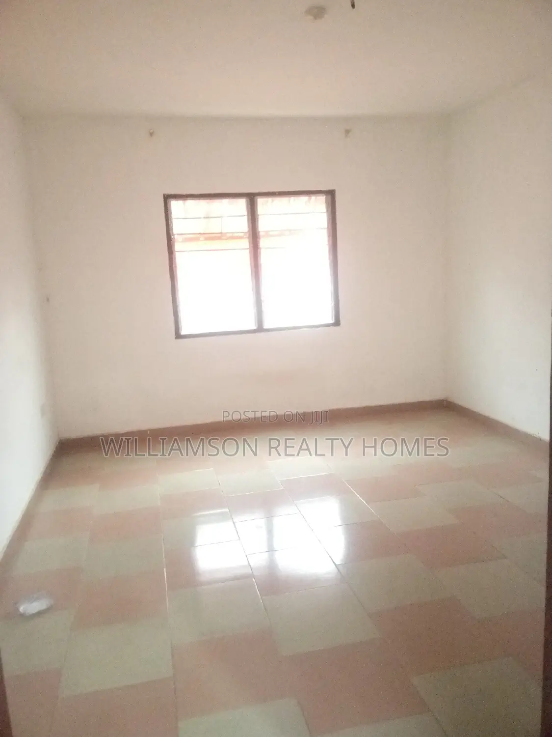 1bdrm Apartment in Community 18, Spintex for rent