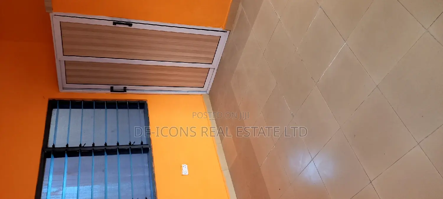 1bdrm Apartment in De-Icons Real Estate, Awutu Senya East Municipal