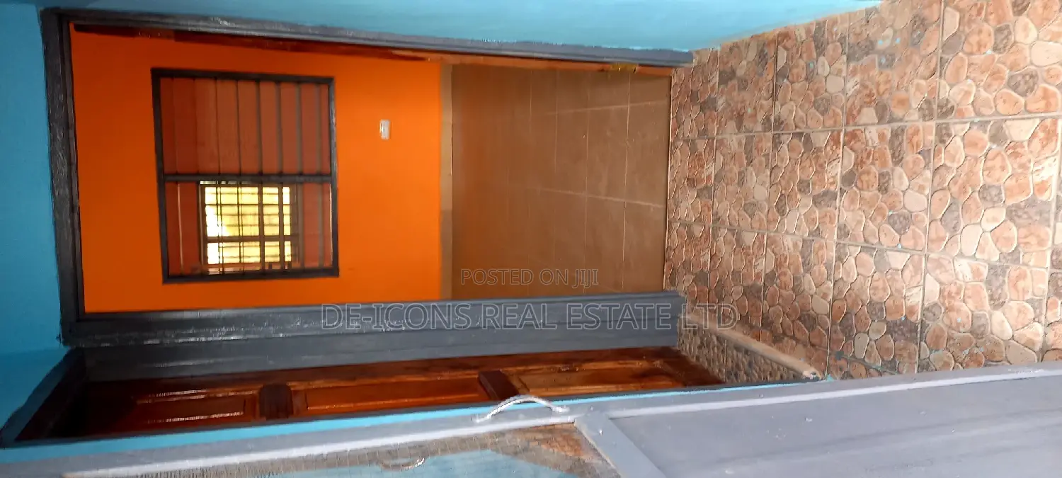 1bdrm Apartment in De-Icons Real Estate, Awutu Senya East Municipal