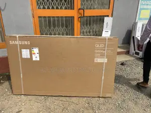 Powered by Tizen Samsung 2021 65”Qled Tv With Built in Alexa