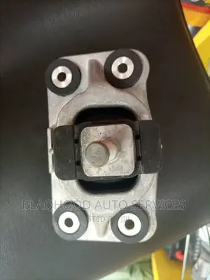 Range Rover Sport 2012-2015 Brand New Engine Seat Available
