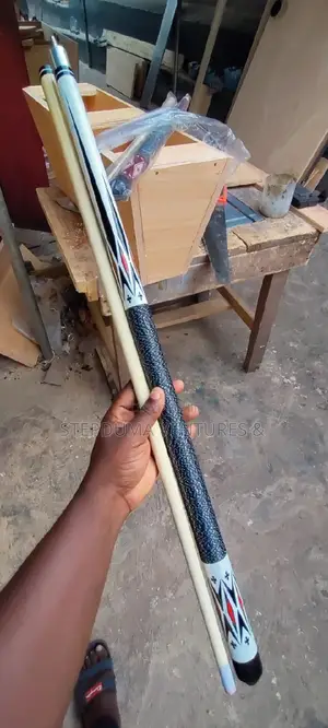 Brand New Screw Adjustable Snooker Sticks