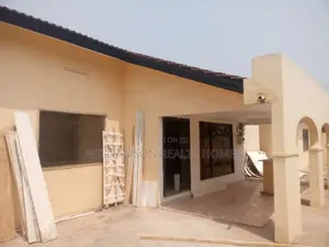 4bdrm House in Manet Cottage, Spintex for rent