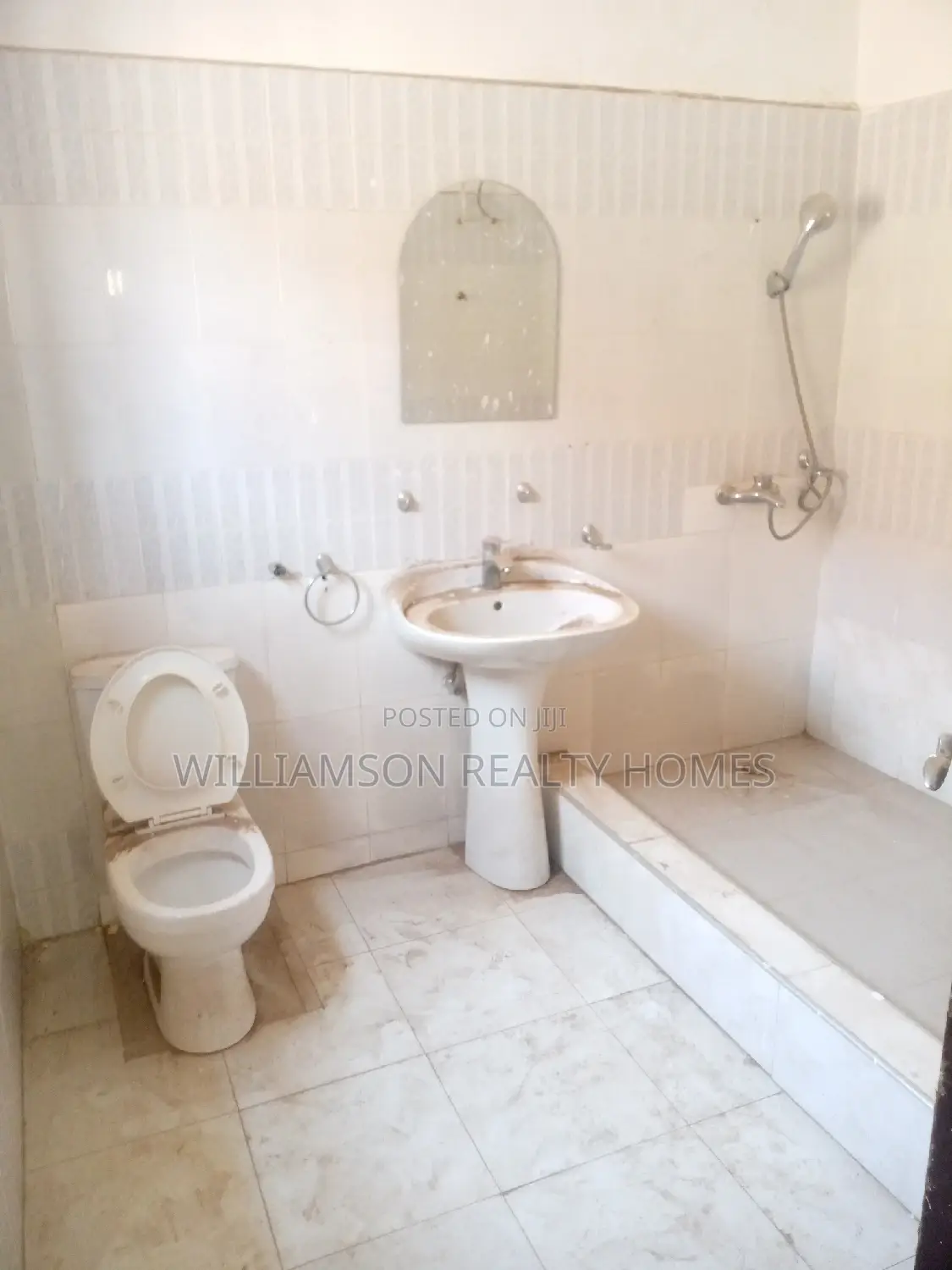 4bdrm House in Manet Cottage, Spintex for rent