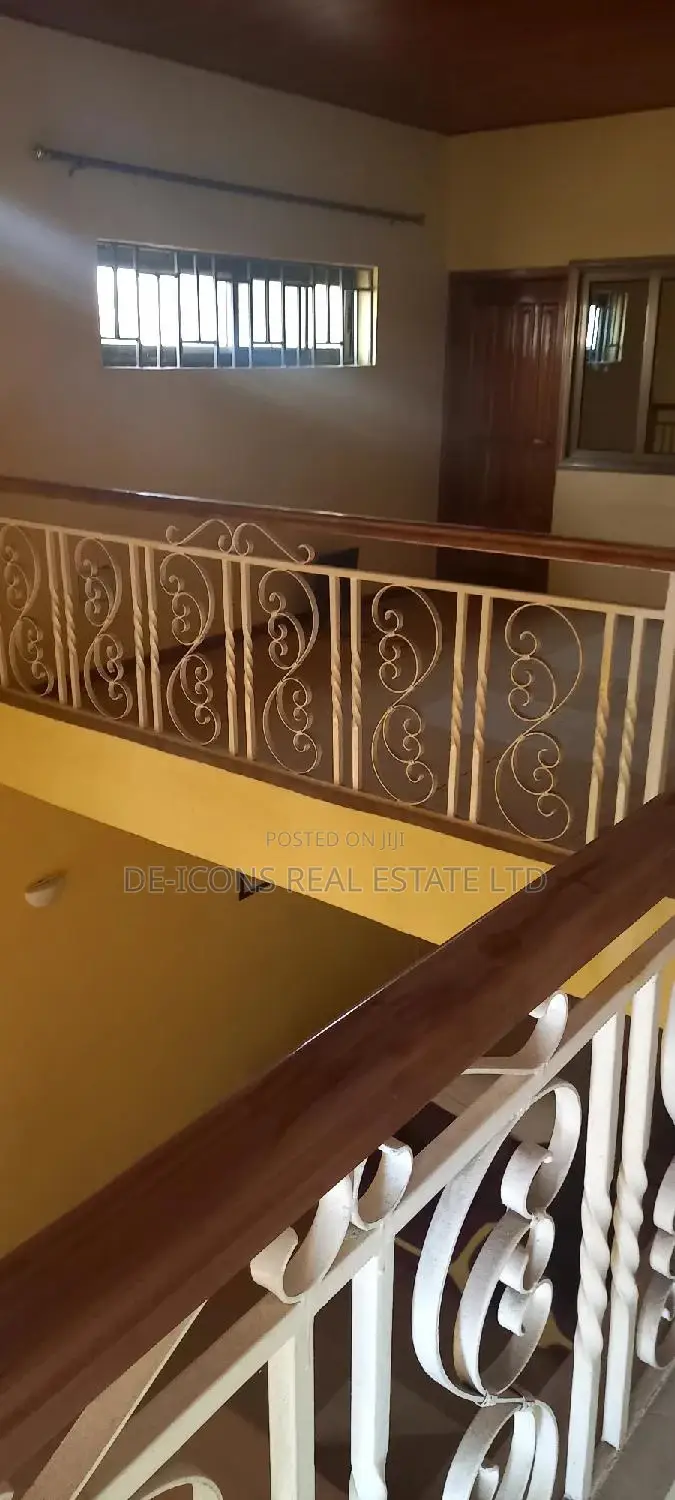 7bdrm Duplex in De-Icons Real Estate, Ga South Municipal for sale