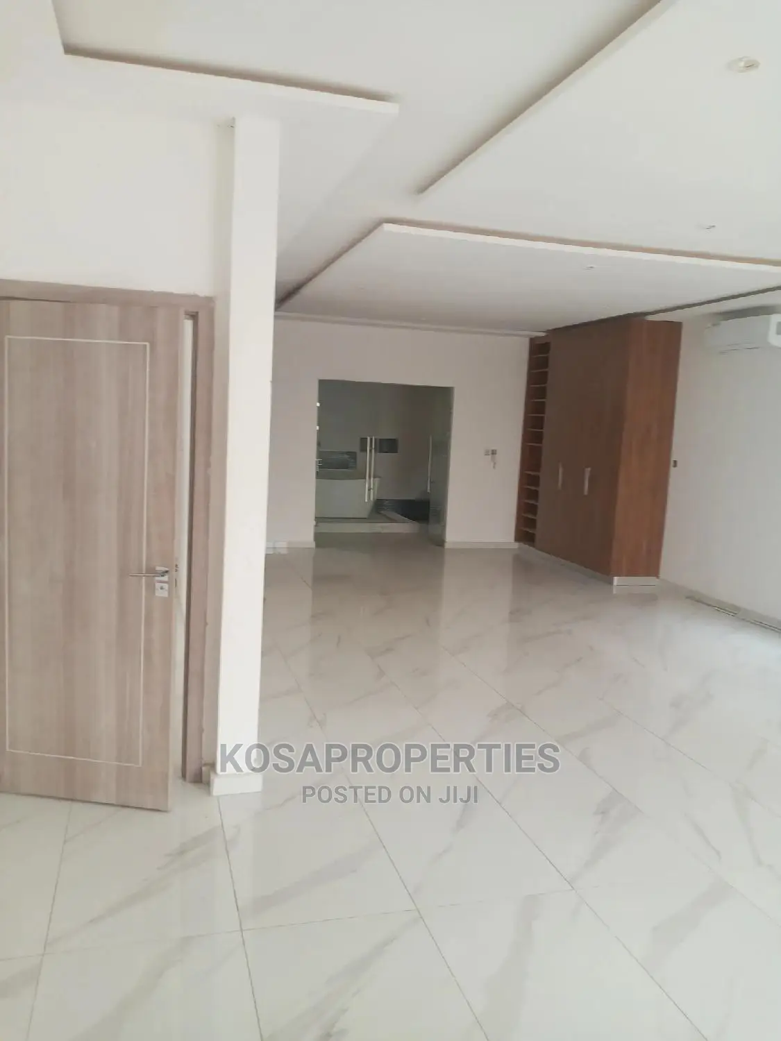 4bdrm House in East Legon for Sale