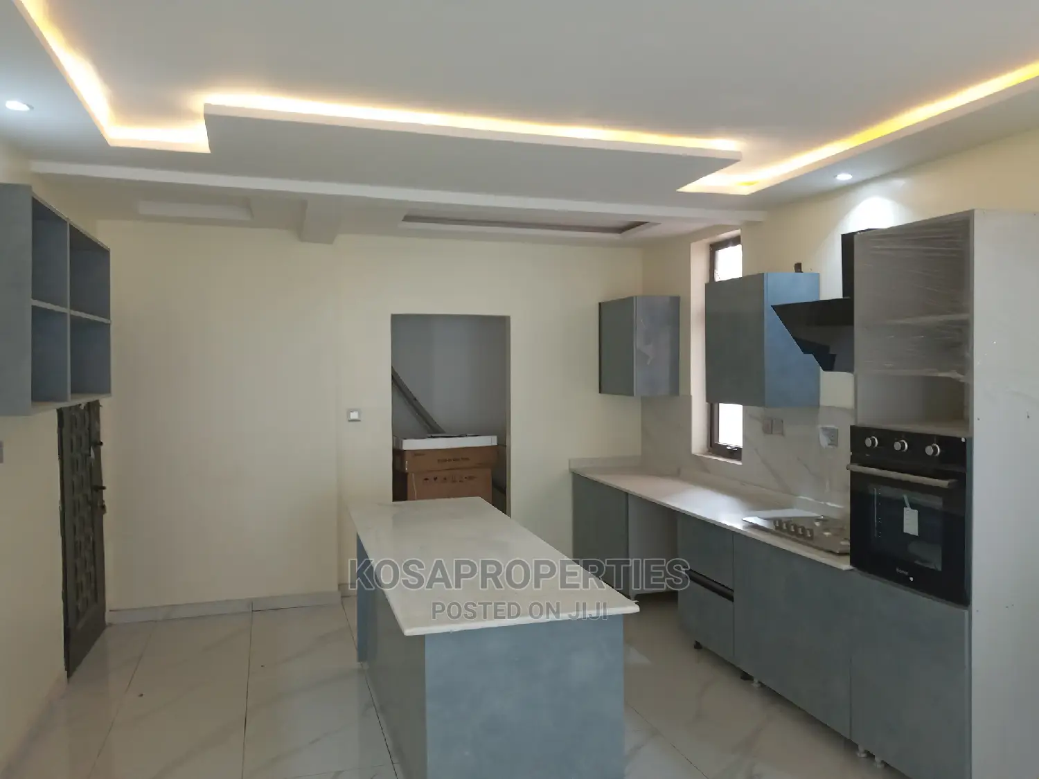 4bdrm House in East Legon for Sale