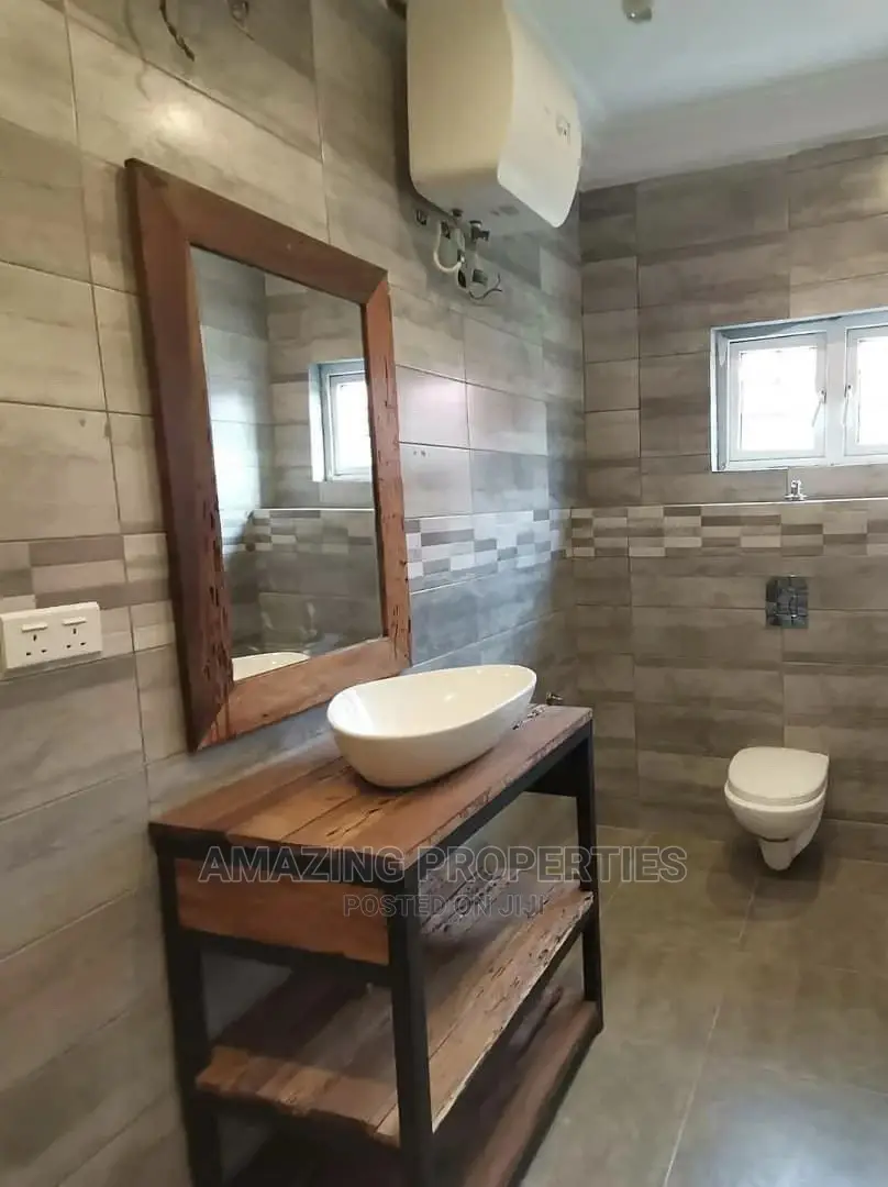 4bdrm House in Amazing Properties, Airport Residential Area for sale