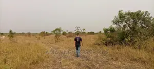 15 Plots of Land Title the ACCRA TEMA Motor Way Is for Sale