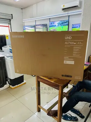 UK 43inch New SAMSUNG 4K Smart Satellite Tv-2021