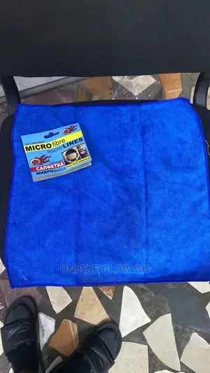 Microfiber Dusters for Cleaning Polishing Surfaces