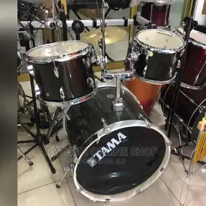 Tama(5pcs) Drums Set