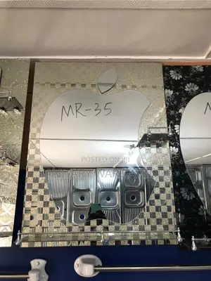 Bedroom Mirror - Dressing Mirror - Glass Tray