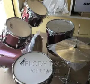 Tama Drum Set