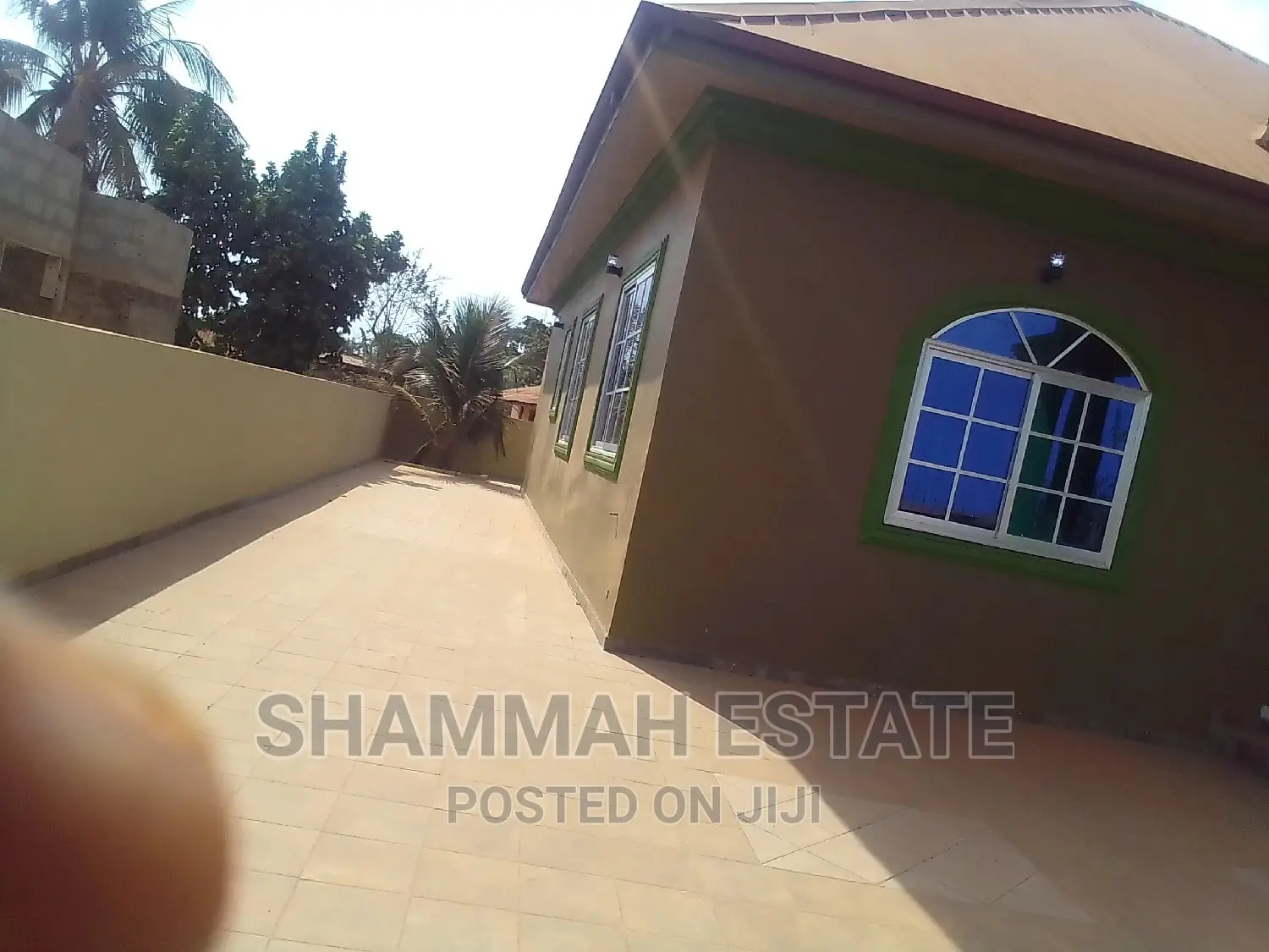 5bdrm Apartment in Aiding Estate, Sunyani Municipal for rent